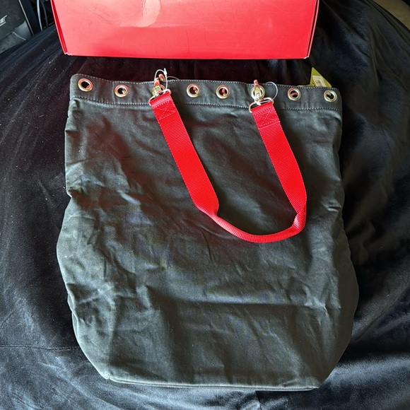 Oilily Pineapple tote - Picture 6 of 7